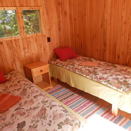 Ala-Laugu Holiday Home Leisi Dış mekan fotoğraf
