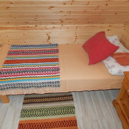 Ala-Laugu Holiday Home Leisi Dış mekan fotoğraf