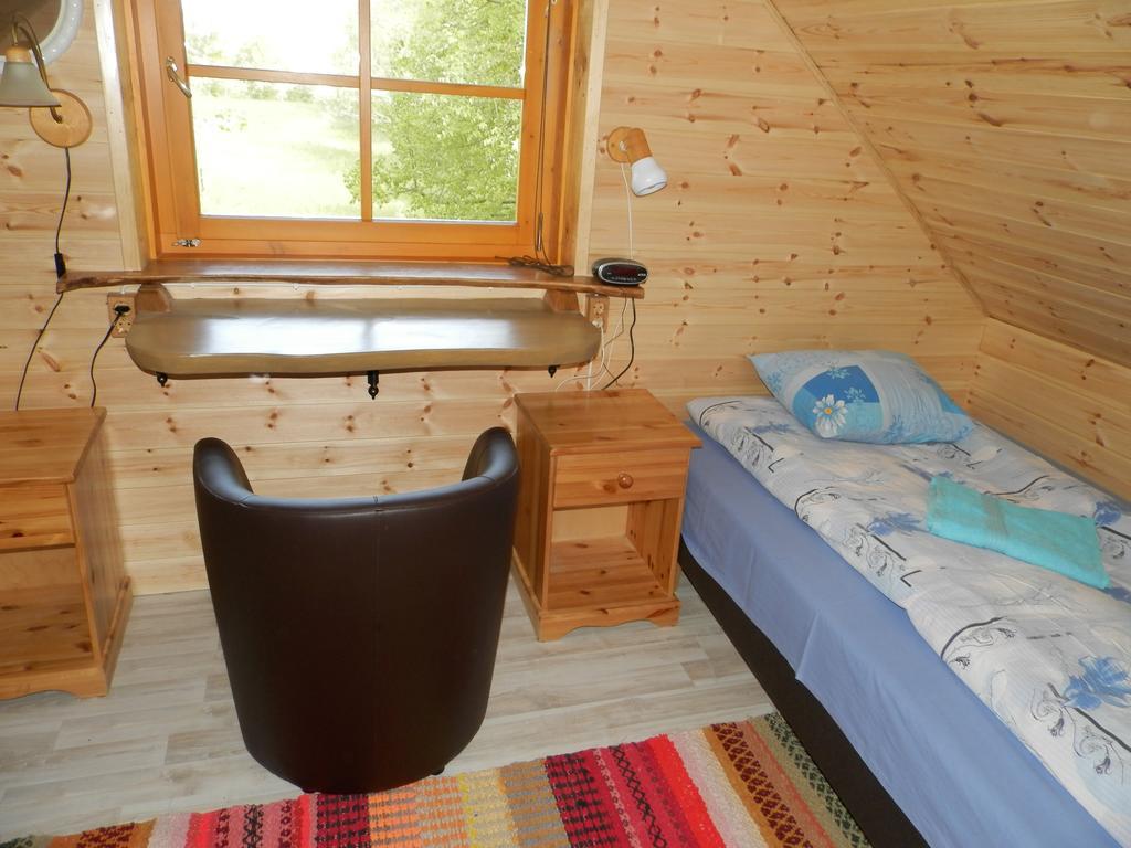 Ala-Laugu Holiday Home Leisi Dış mekan fotoğraf