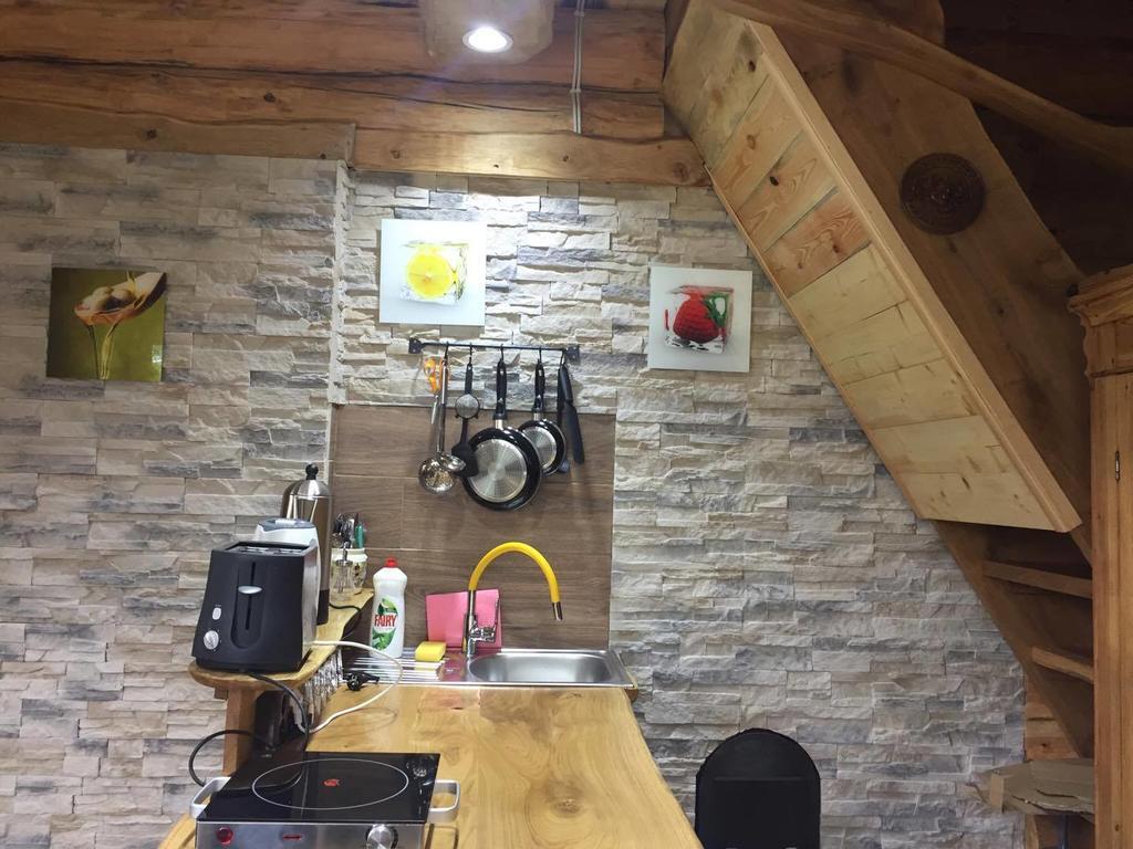 Ala-Laugu Holiday Home Leisi Dış mekan fotoğraf