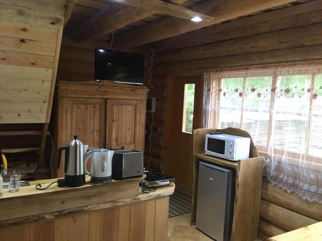 Ala-Laugu Holiday Home Leisi Dış mekan fotoğraf