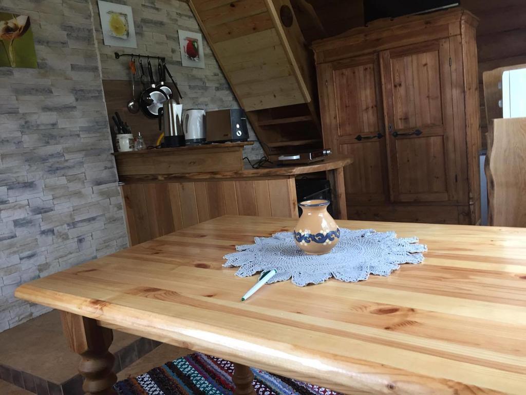 Ala-Laugu Holiday Home Leisi Dış mekan fotoğraf